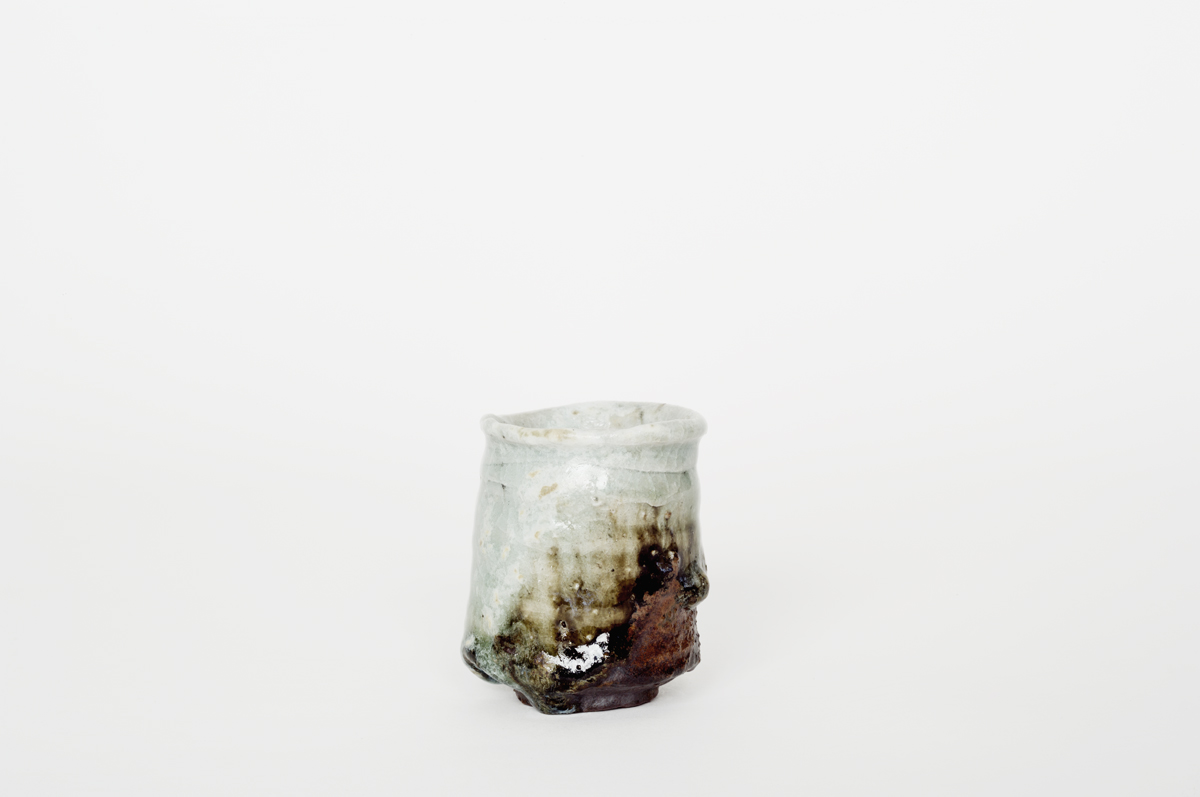 vase japonais en céramique les foins vue face