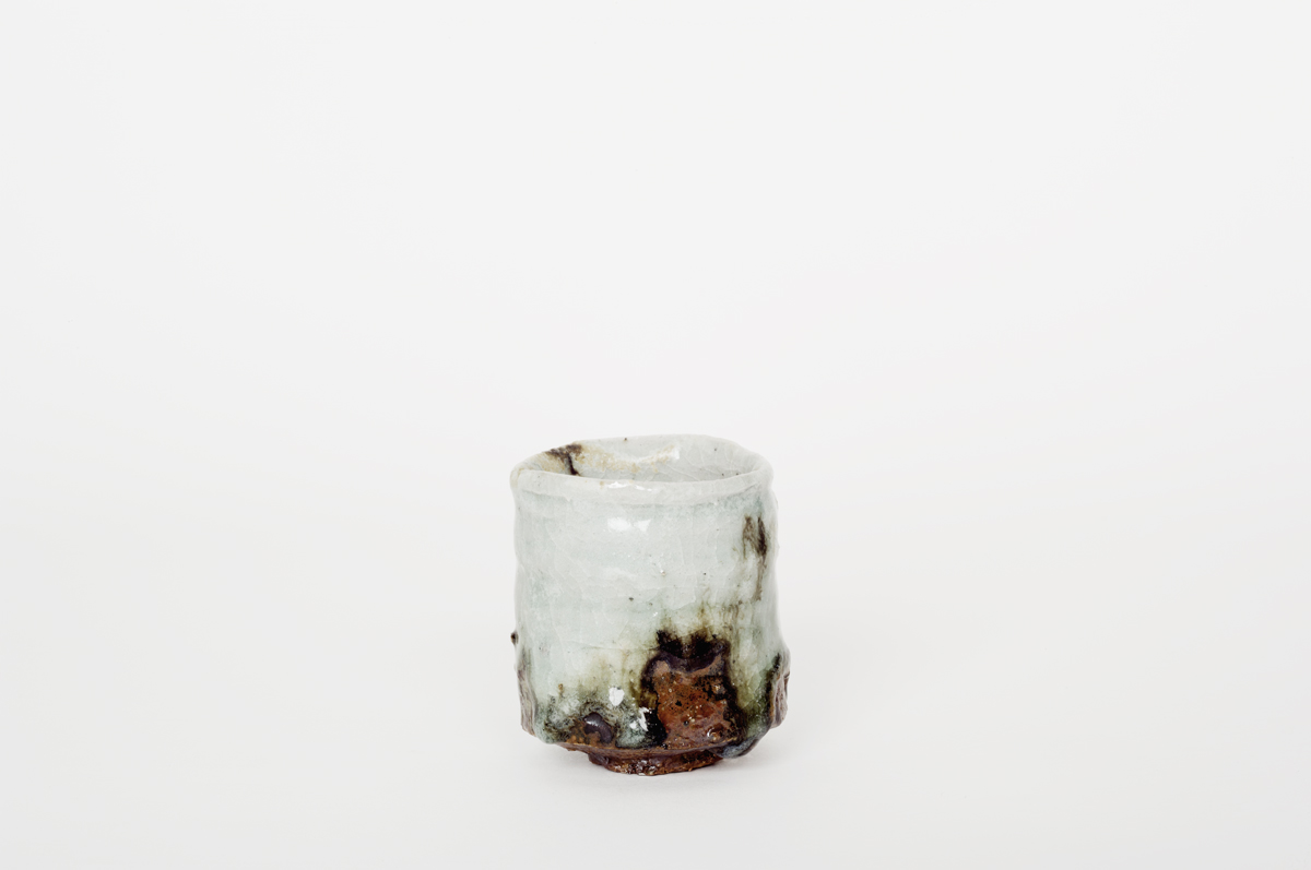 vase japonais en céramique les foins vue côté